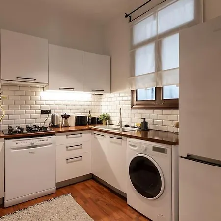 The Little Red Door Apartment
